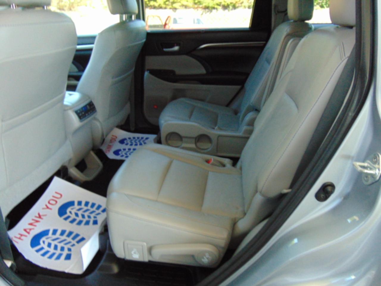 Toyota Highlander Limited AWD V6 2016