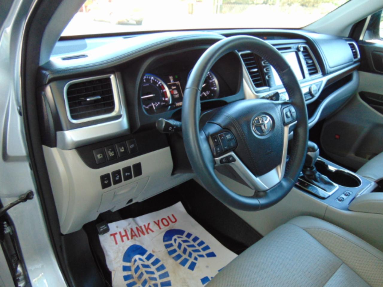 Toyota Highlander Limited AWD V6 2016