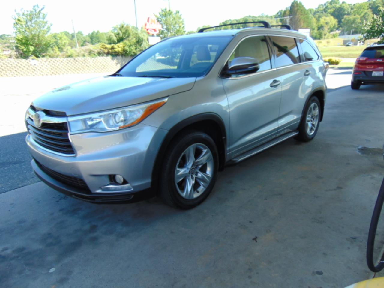 Toyota Highlander Limited AWD V6 2016