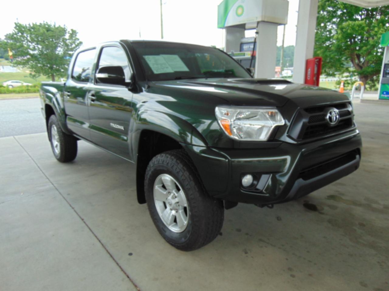 Toyota Tacoma  2013