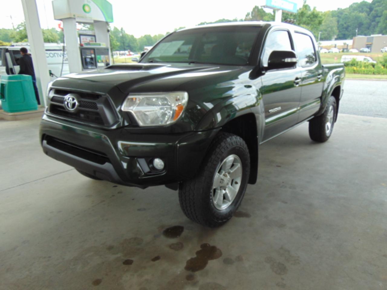 Toyota Tacoma  2013