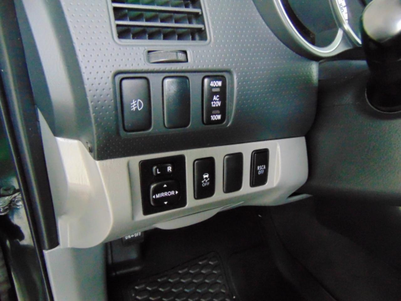 Toyota Tacoma  2013