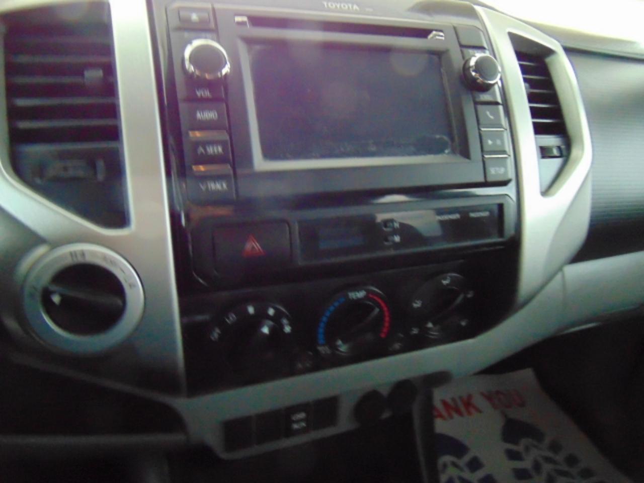 Toyota Tacoma  2013
