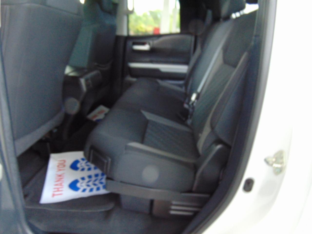 Toyota Tundra SR5 5.7L V8 FFV Double Cab 4WD 2015