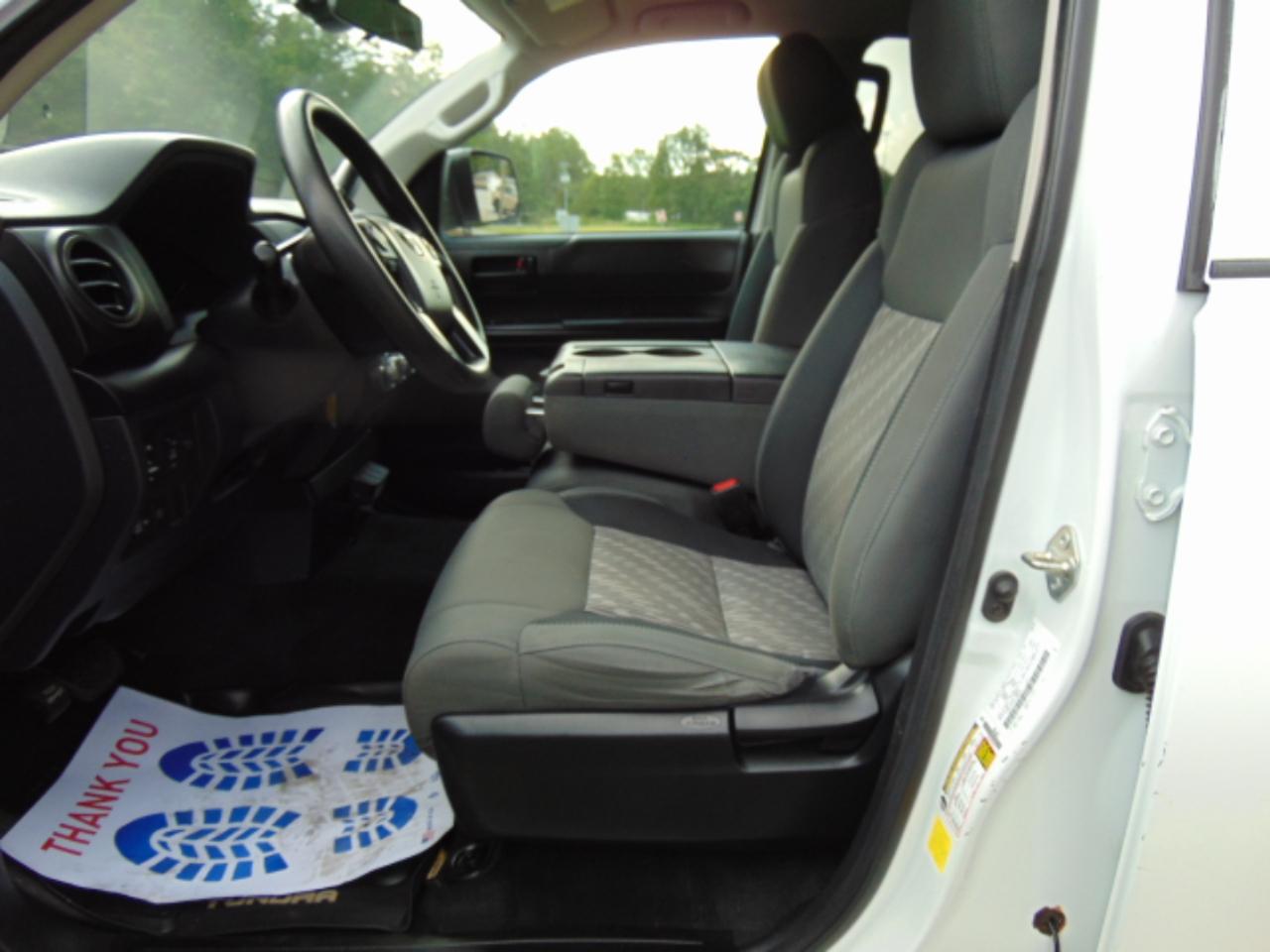 Toyota Tundra SR5 5.7L V8 Double Cab 4WD 2020