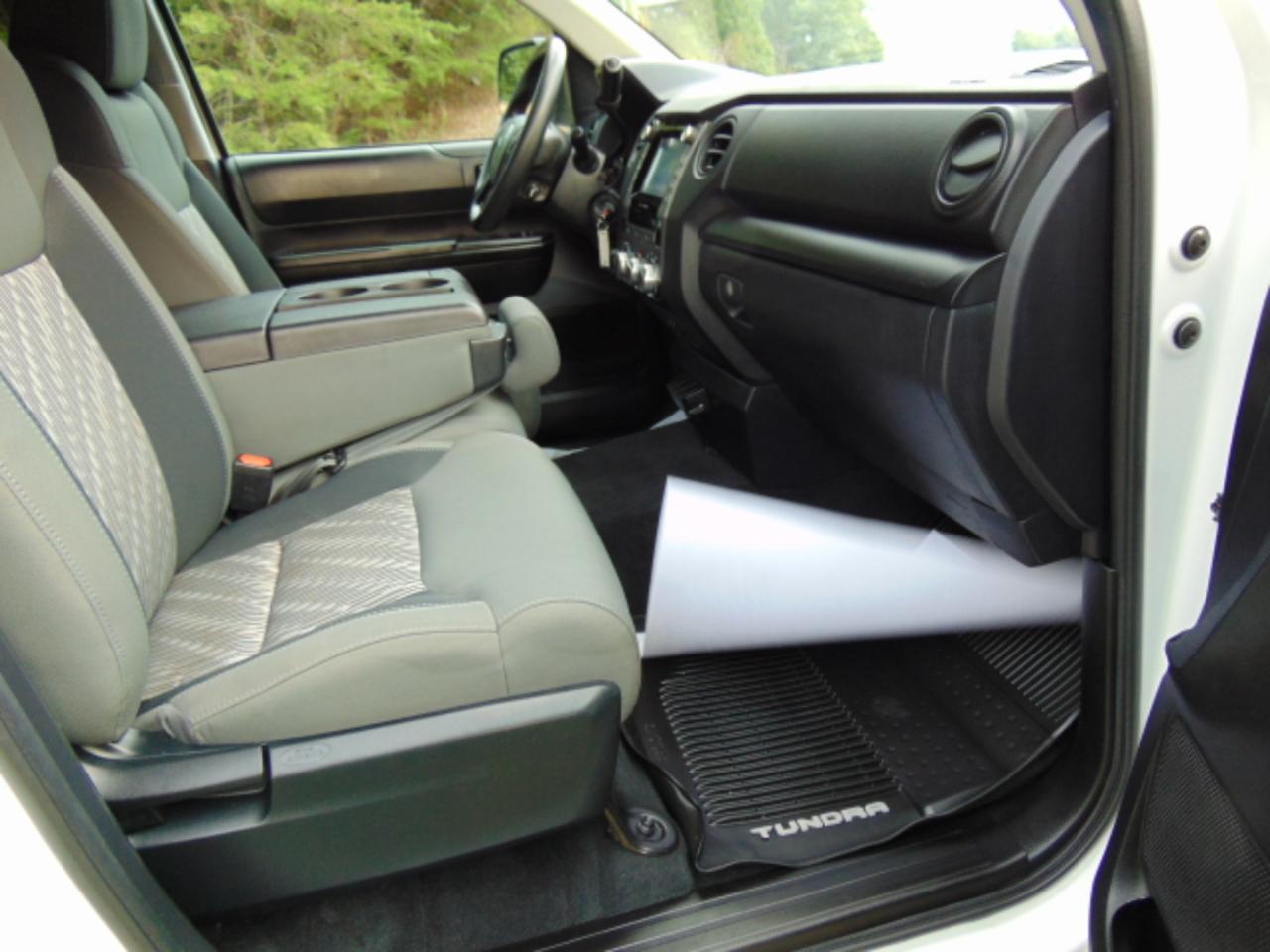 Toyota Tundra SR5 5.7L V8 Double Cab 4WD 2020