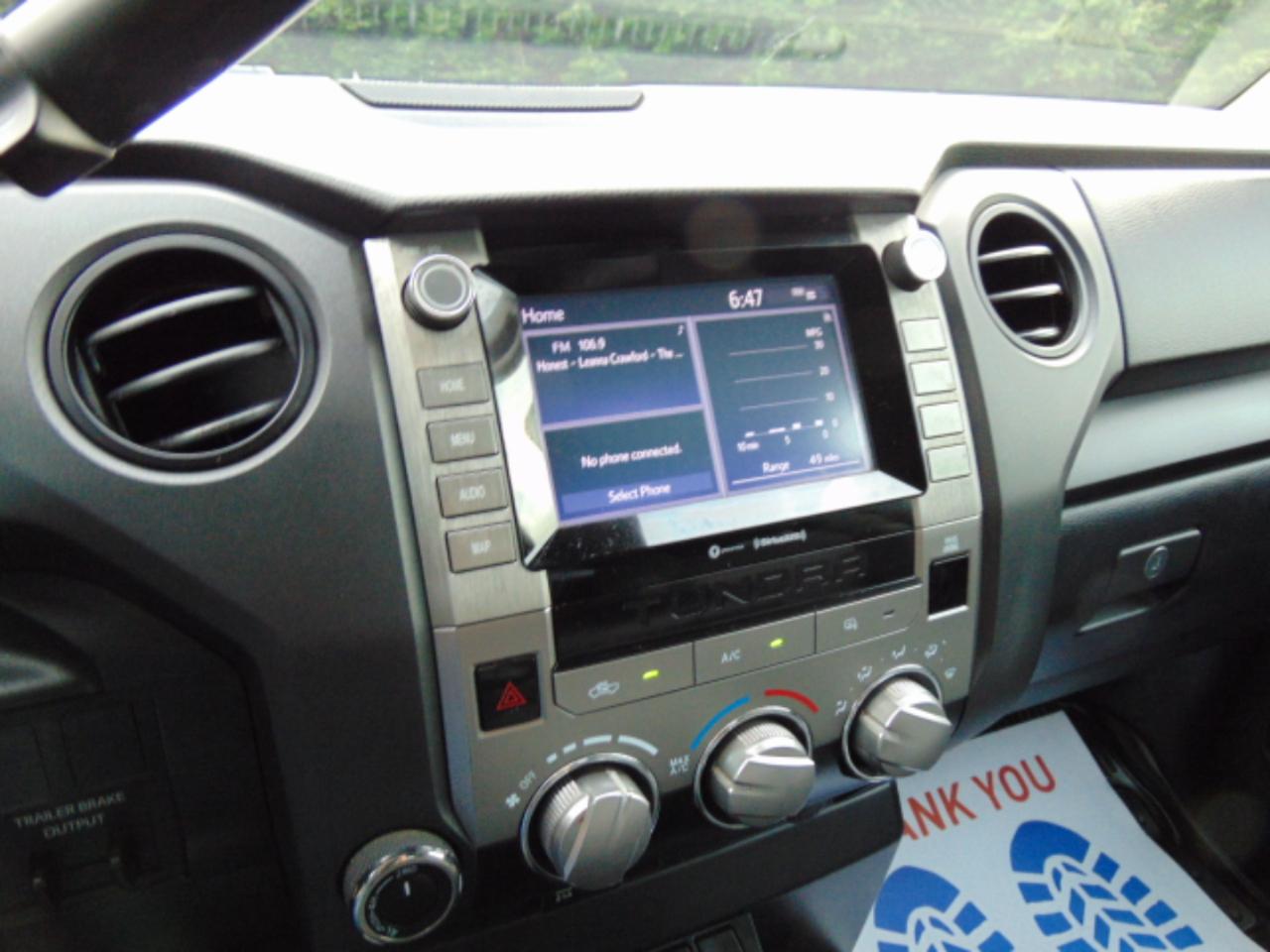Toyota Tundra SR5 5.7L V8 Double Cab 4WD 2020