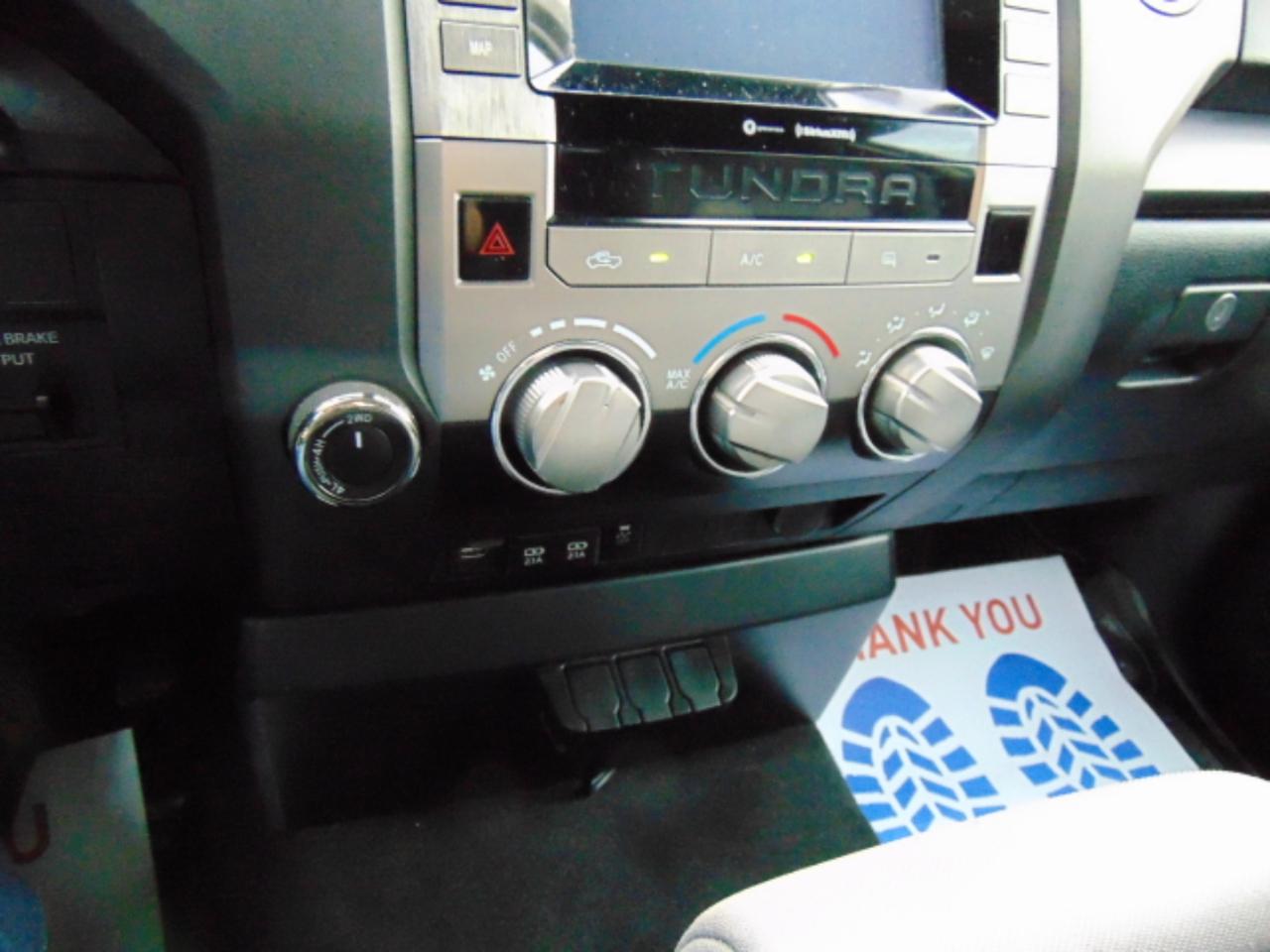 Toyota Tundra SR5 5.7L V8 Double Cab 4WD 2020