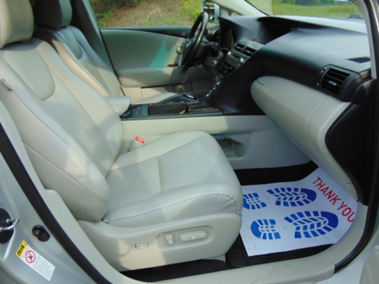 Lexus RX 350 FWD 2012