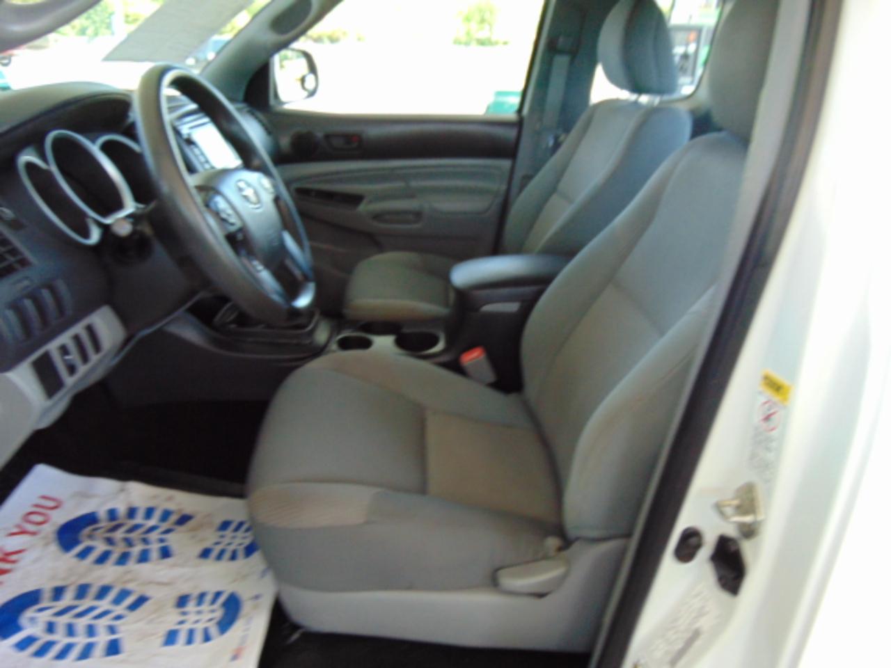 Toyota Tacoma Access Cab I4 5MT 2WD 2015