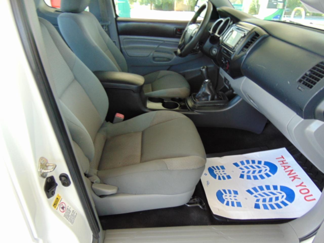 Toyota Tacoma Access Cab I4 5MT 2WD 2015