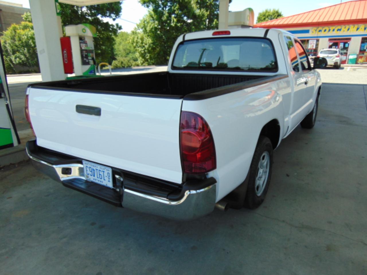 Toyota Tacoma Access Cab I4 5MT 2WD 2015