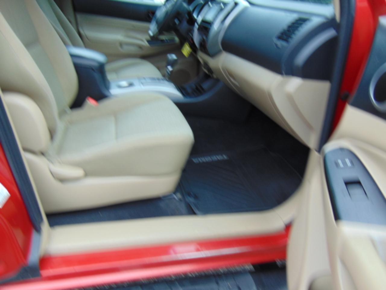 Toyota Tacoma Access Cab V6 5AT 4WD 2015