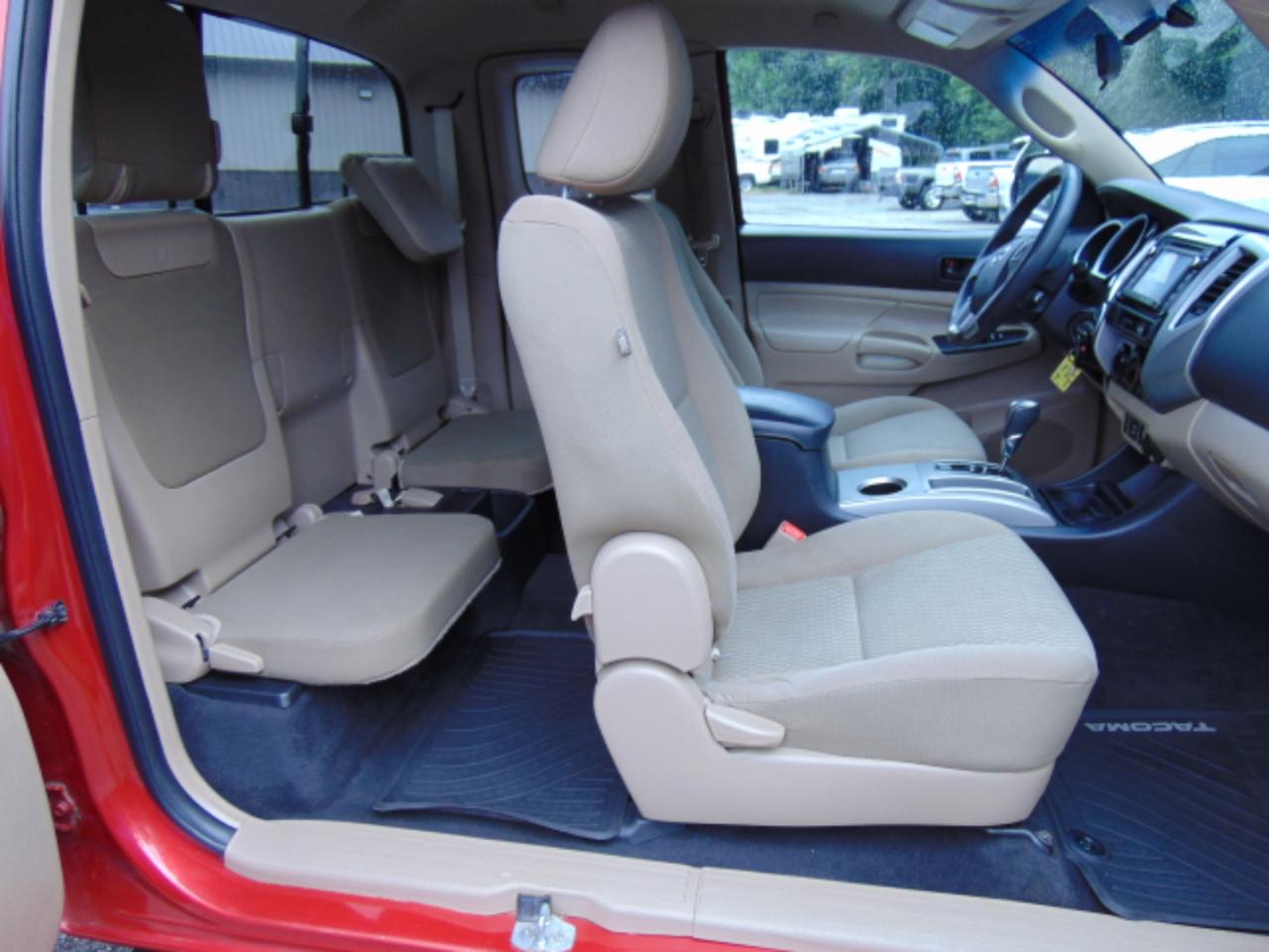 Toyota Tacoma Access Cab V6 5AT 4WD 2015