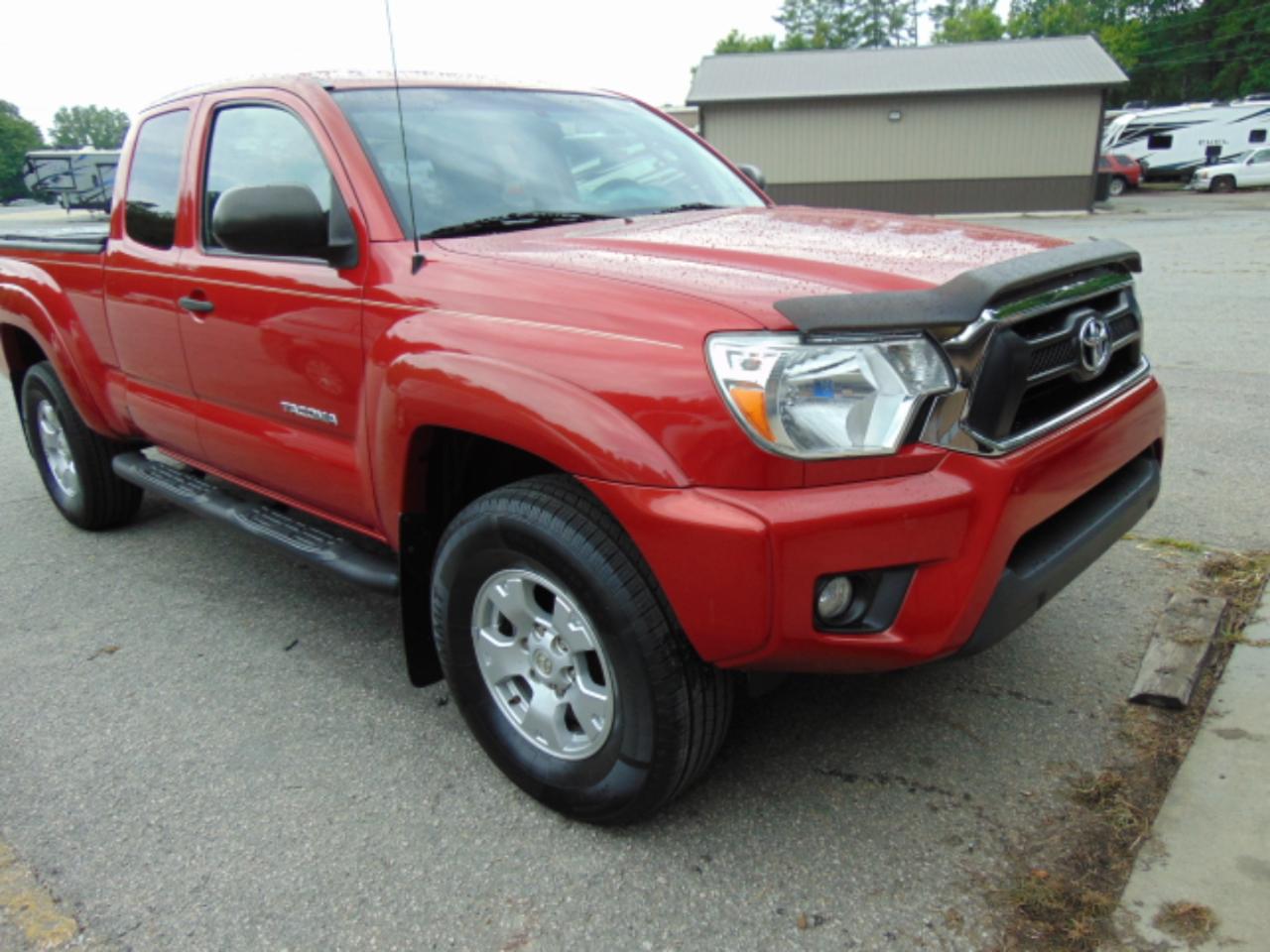 Toyota Tacoma Access Cab V6 5AT 4WD 2015