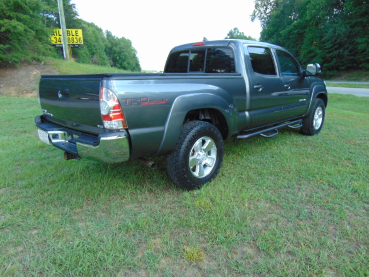 Toyota Tacoma  2015