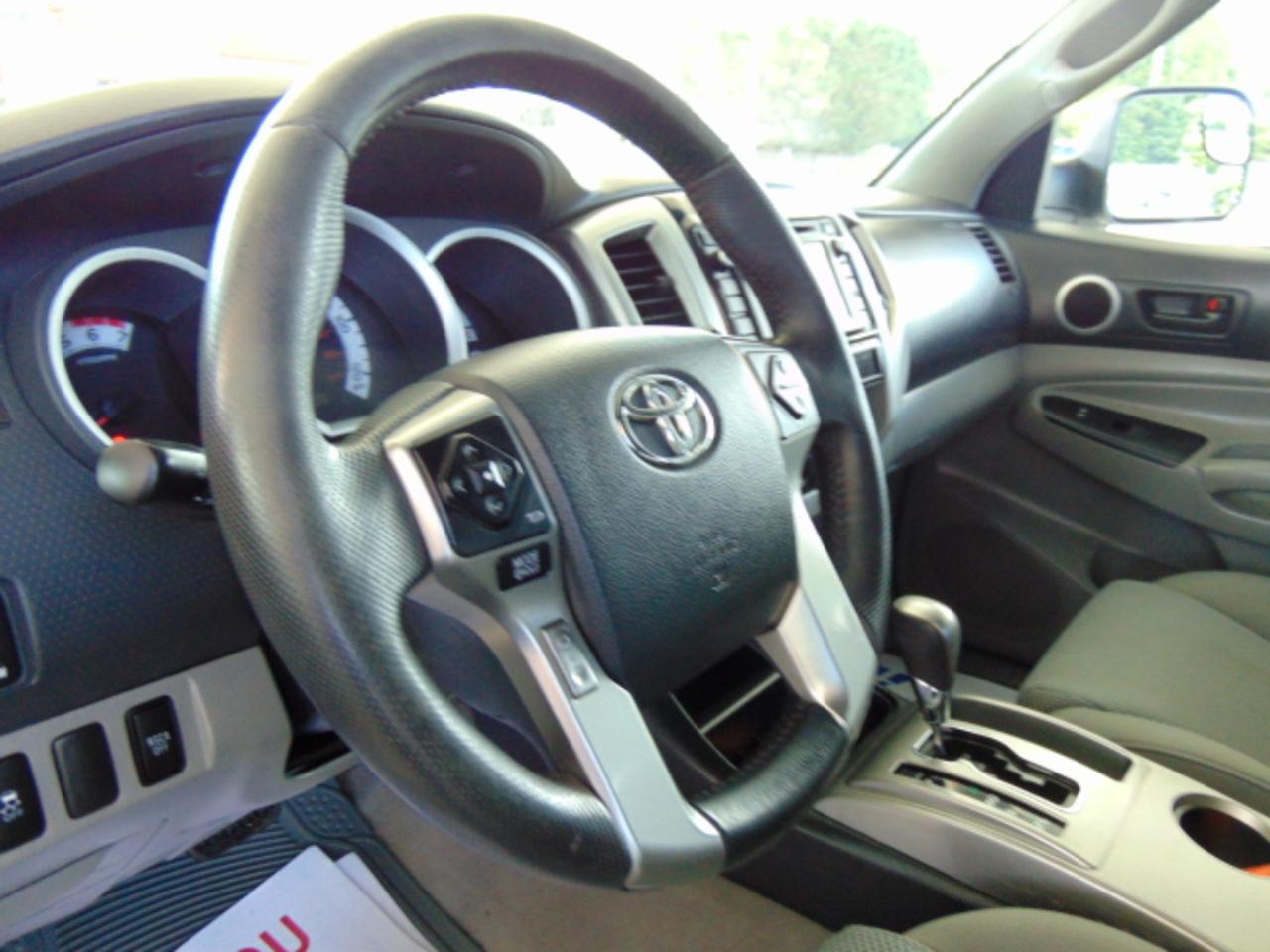 Toyota Tacoma  2015