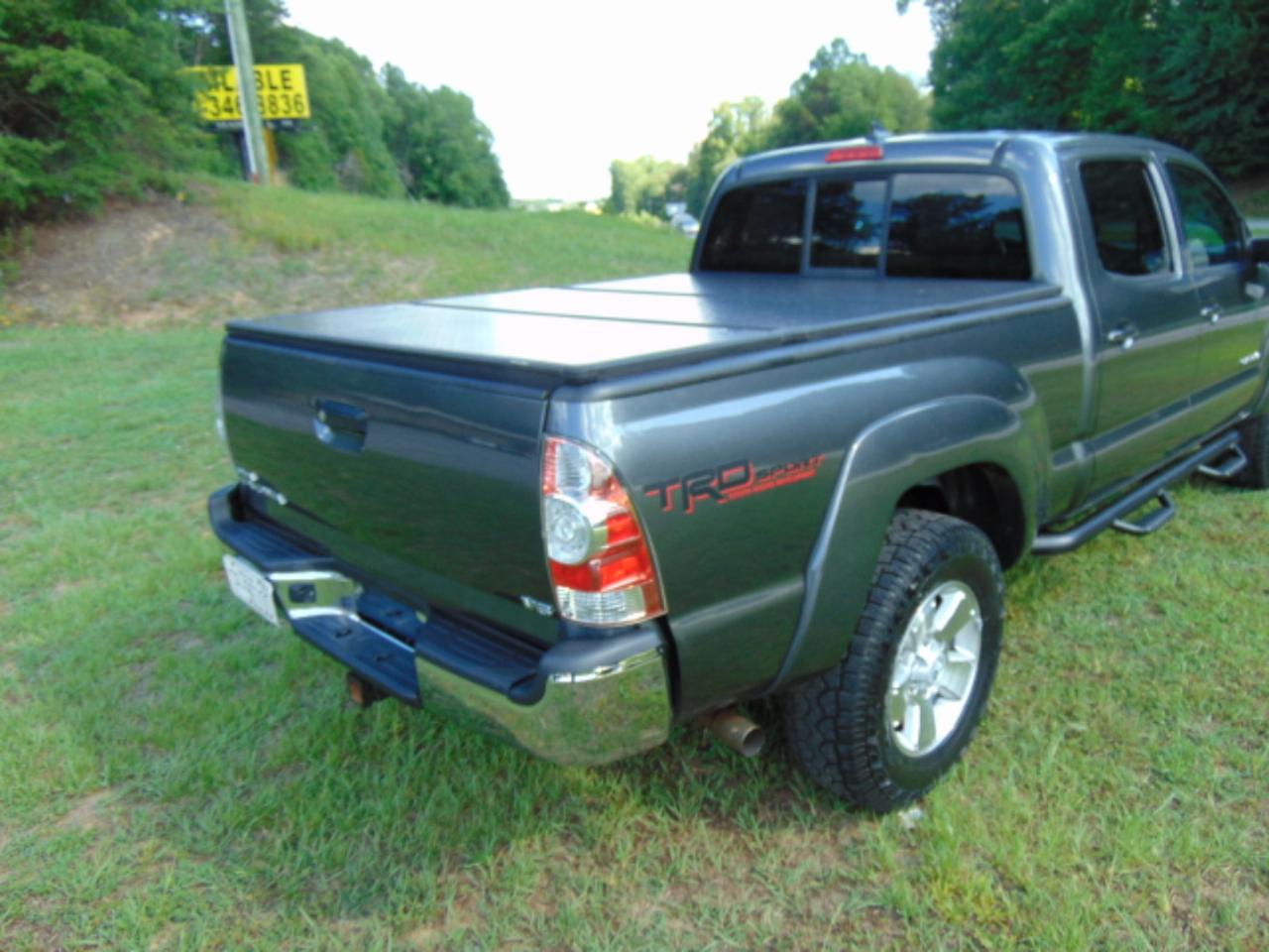 Toyota Tacoma  2015