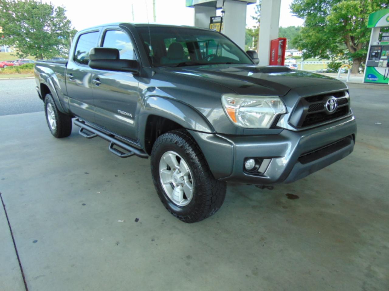 Toyota Tacoma  2015