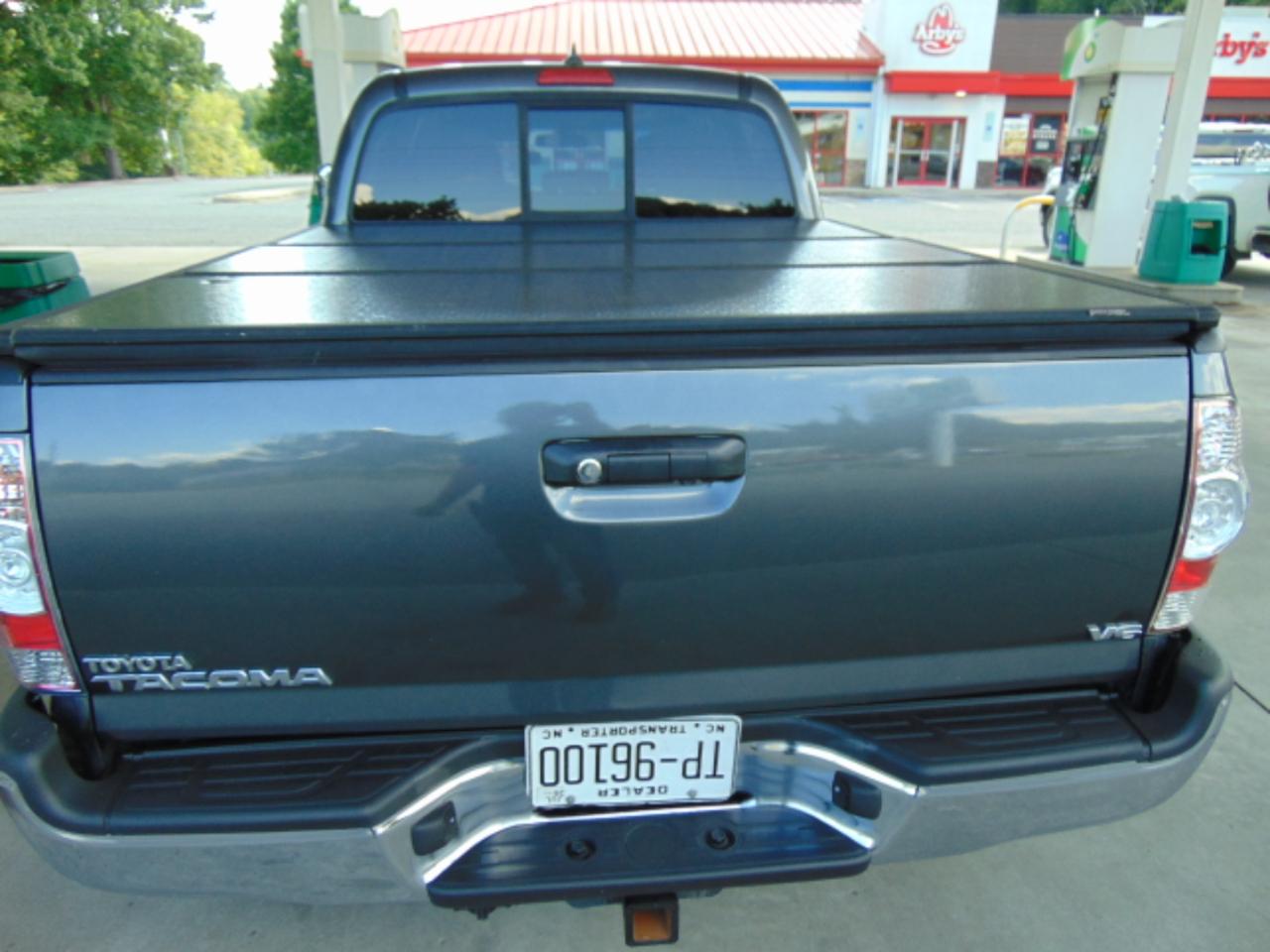 Toyota Tacoma  2015