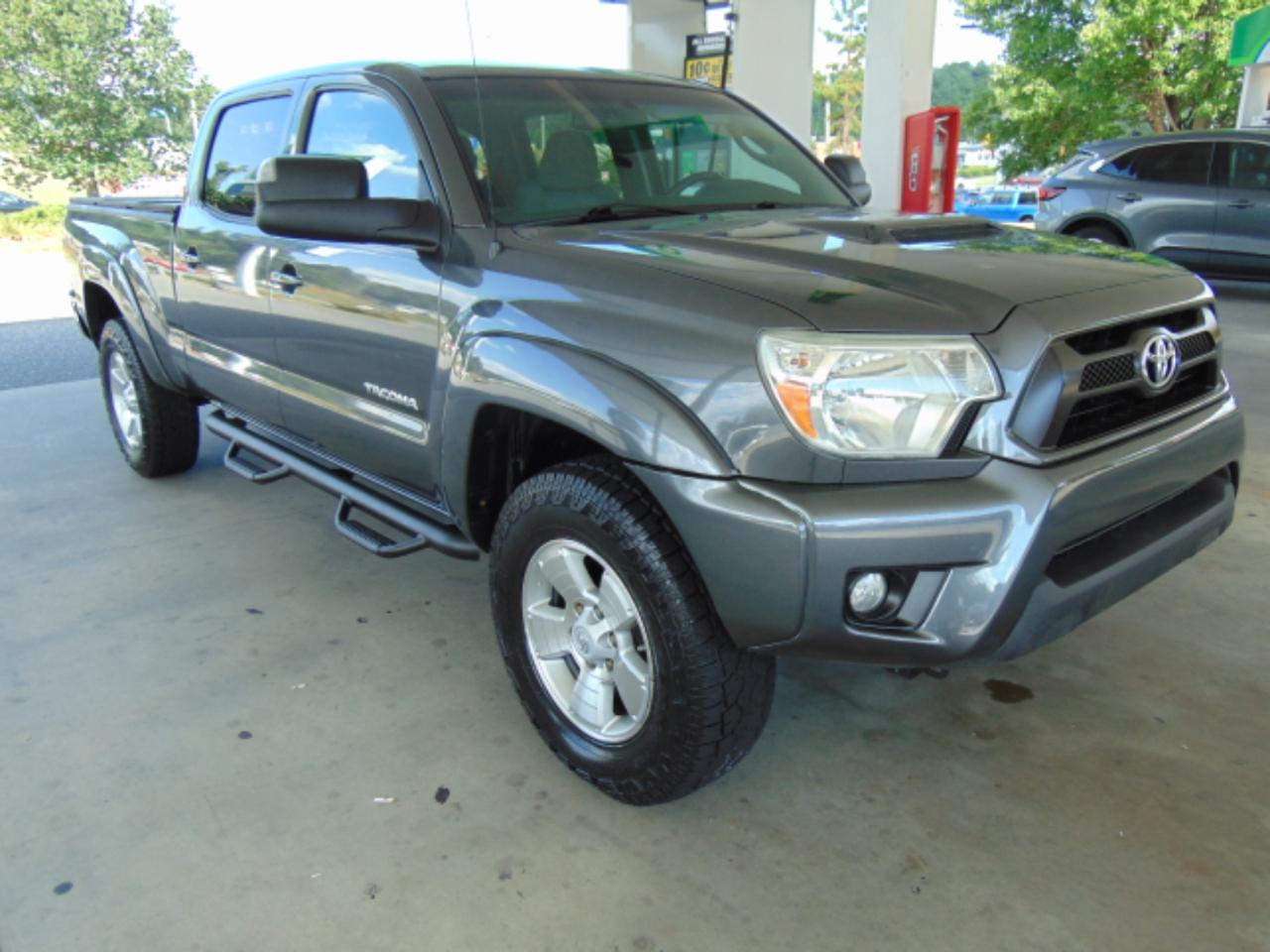 Toyota Tacoma  2015