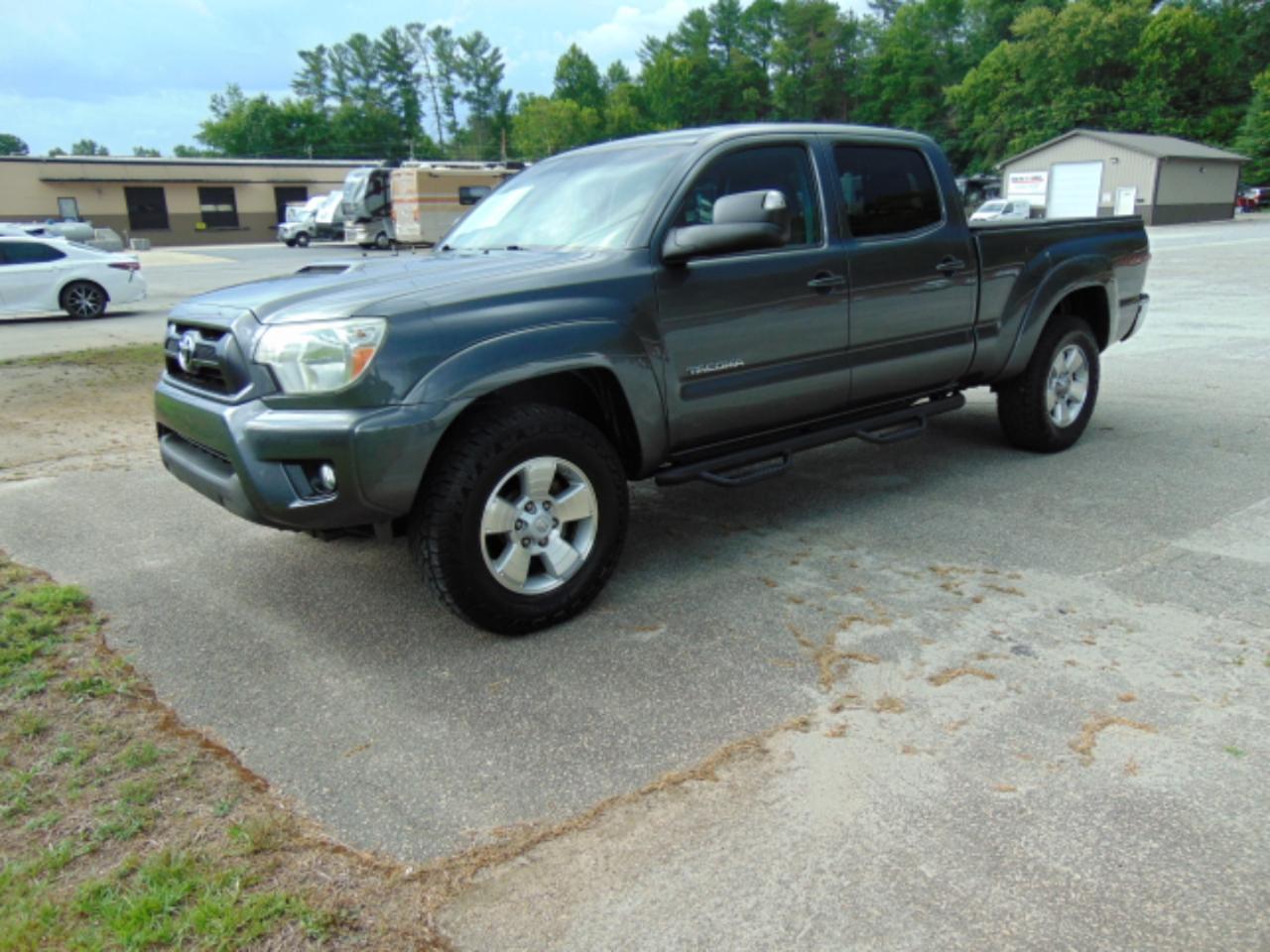 Toyota Tacoma  2015