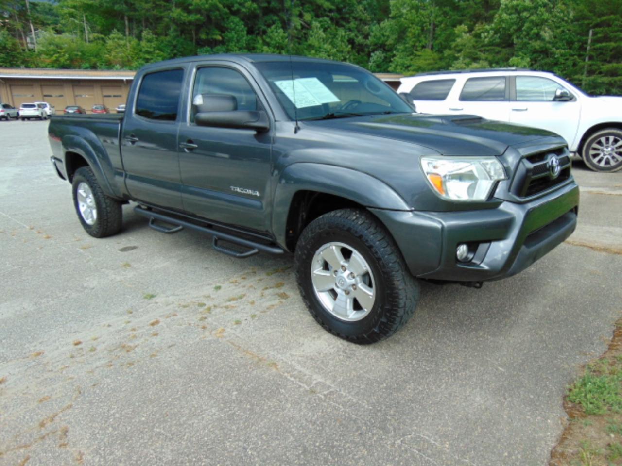Toyota Tacoma  2015