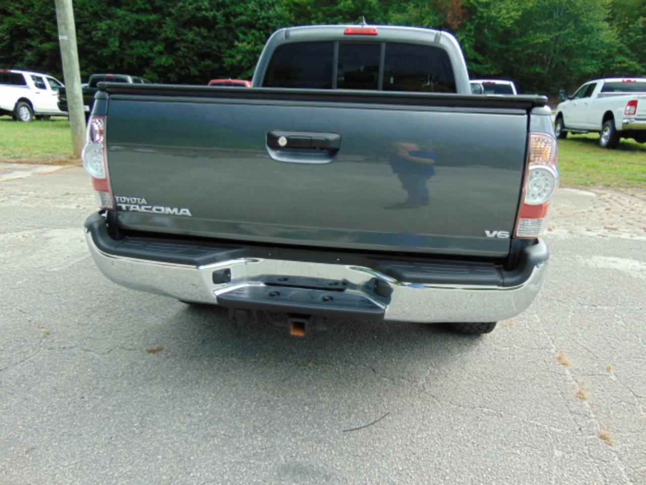 Toyota Tacoma  2015
