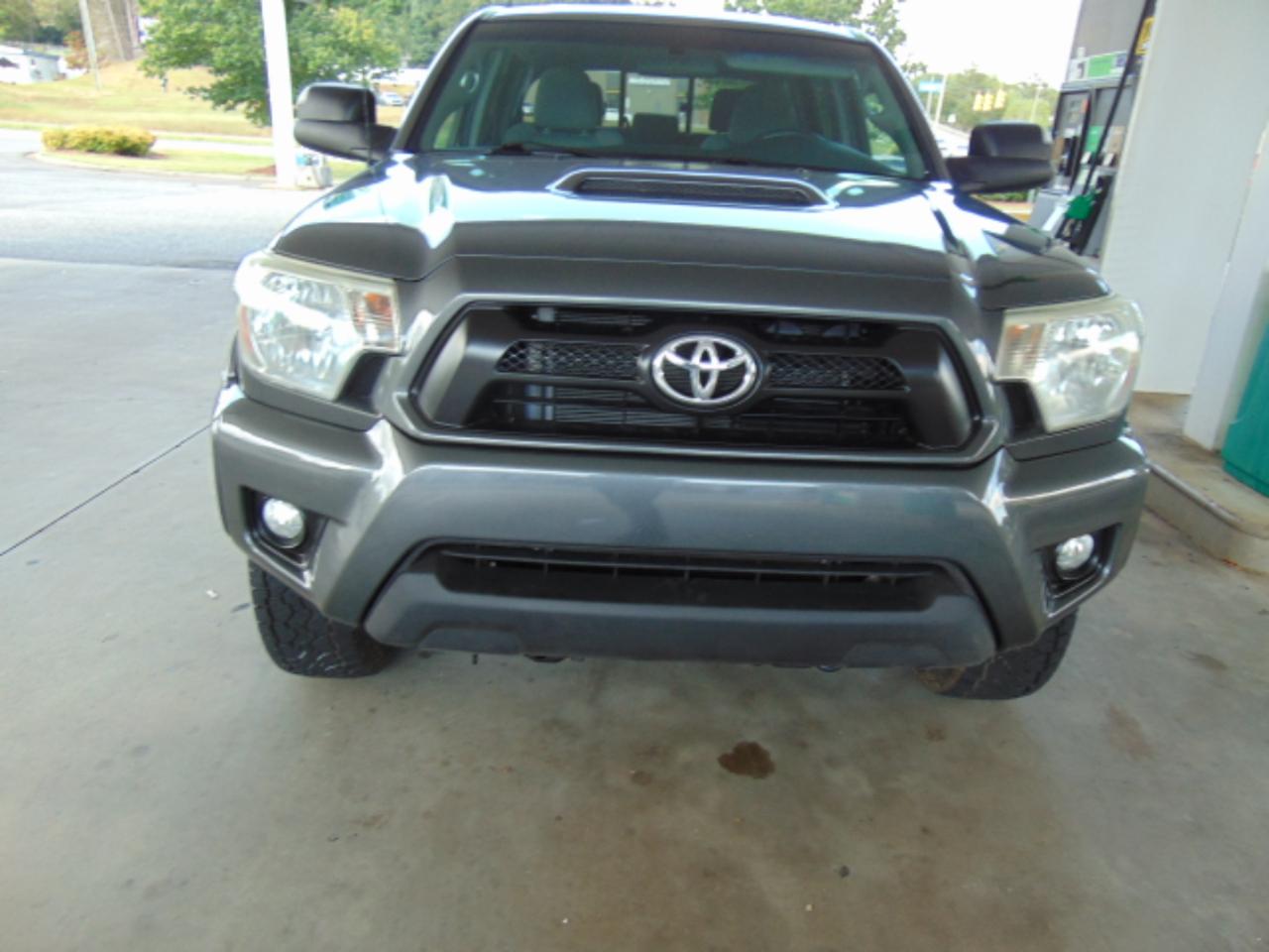 Toyota Tacoma  2015