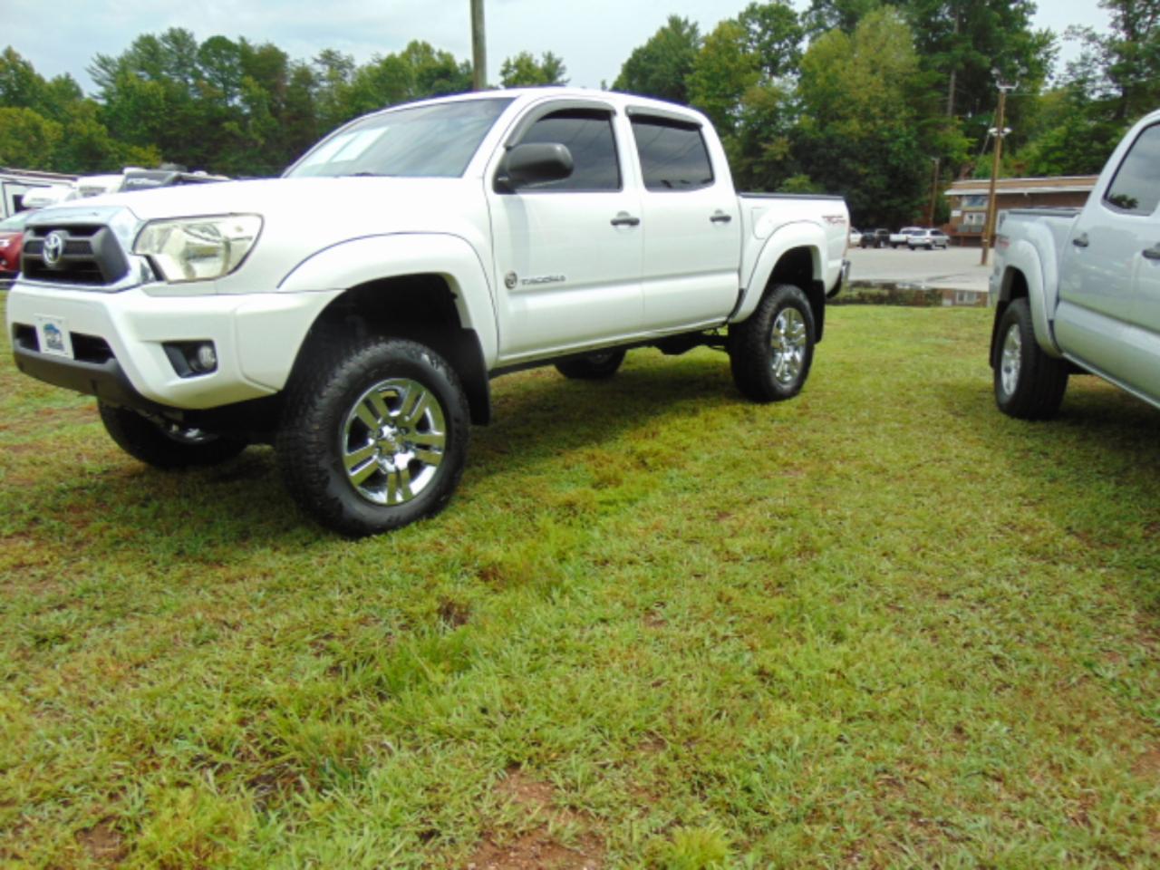Toyota Tacoma Double Cab  2013