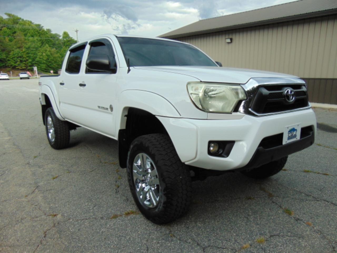 Toyota Tacoma Double Cab  2013