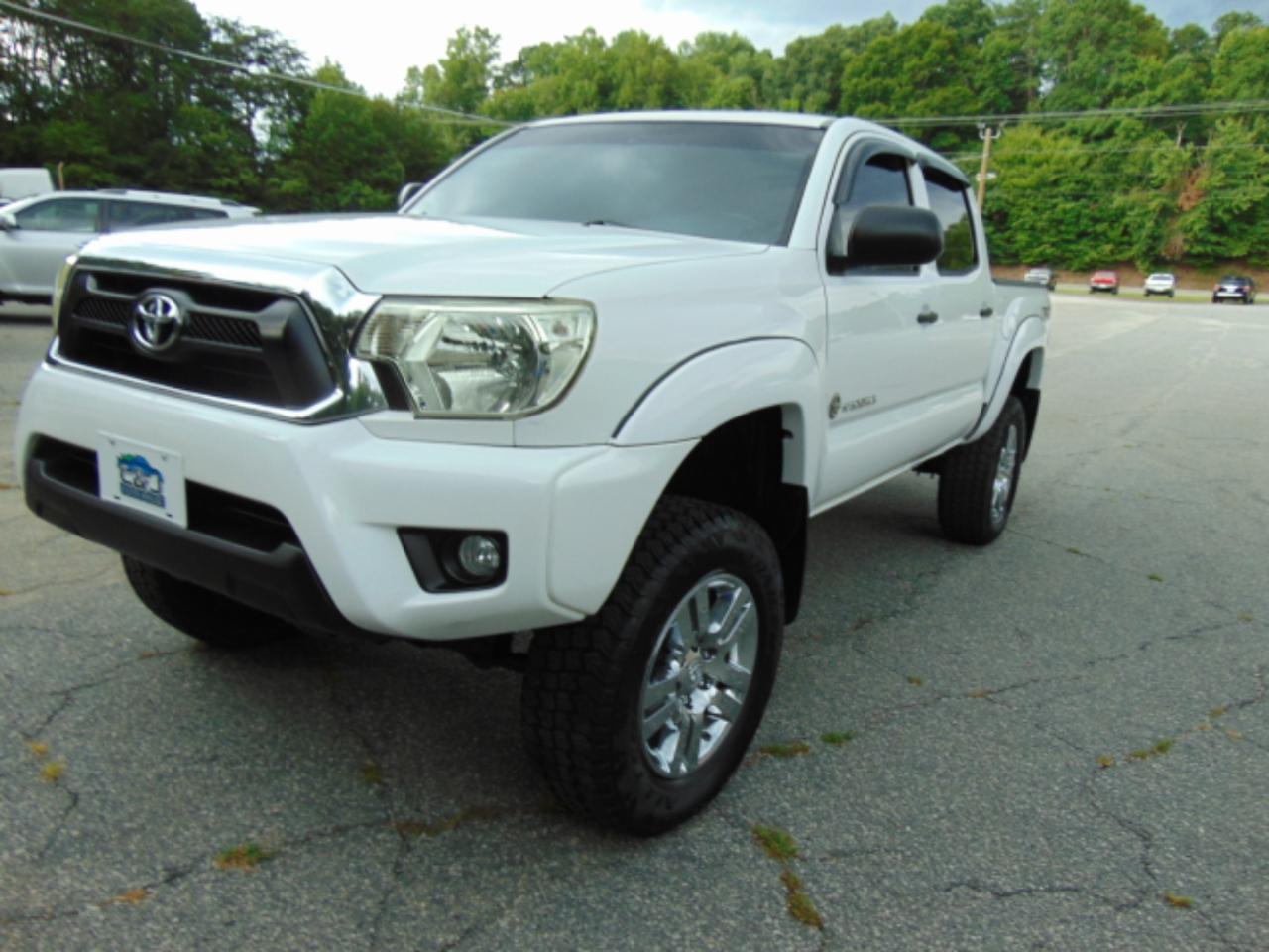 Toyota Tacoma Double Cab  2013