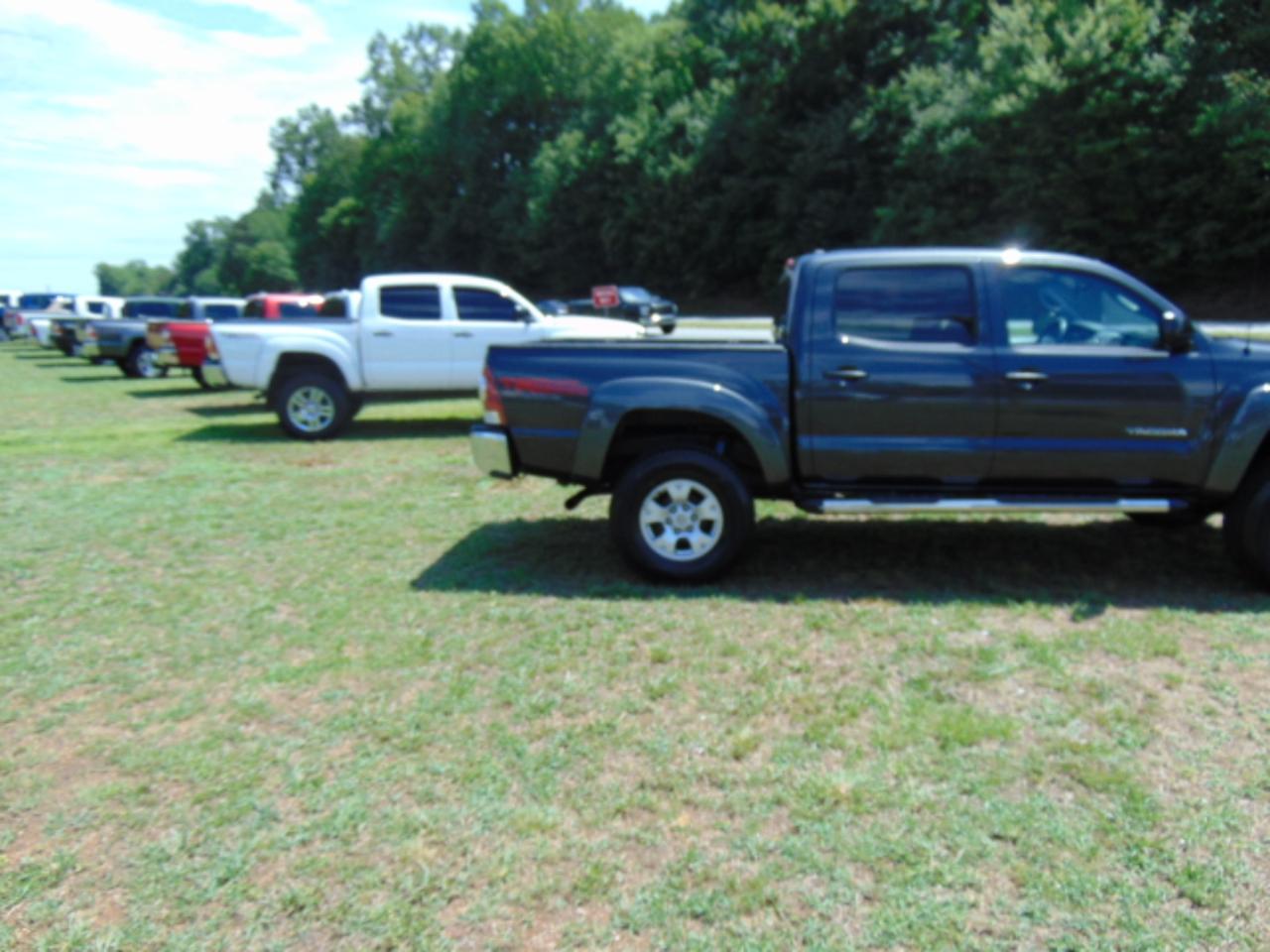 Toyota Tacoma Double Cab  2013