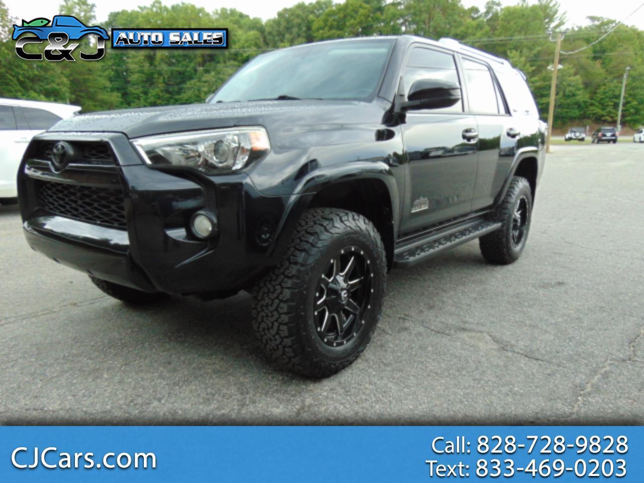 2017 Toyota 4Runner SR5 4WD