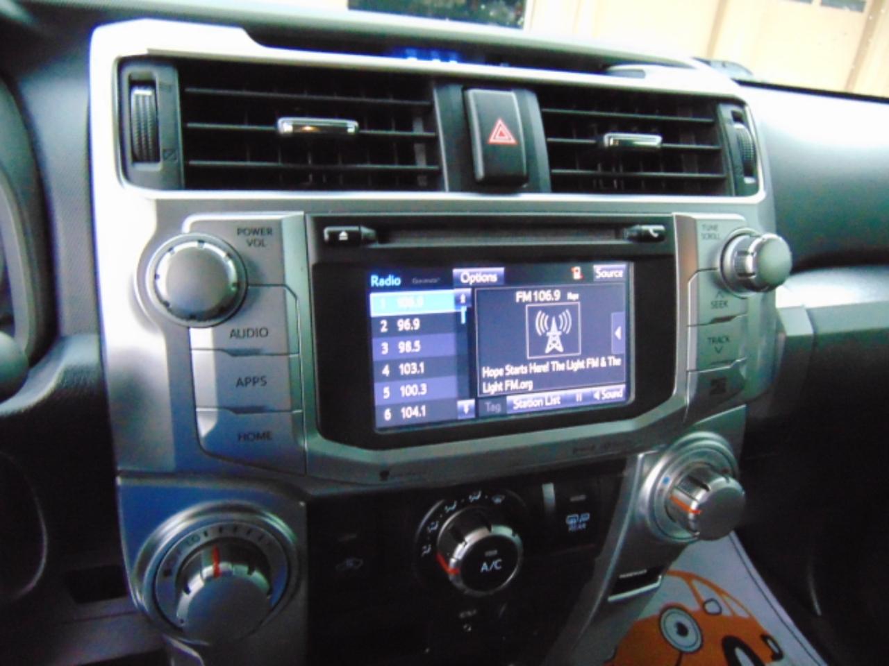 Toyota 4Runner SR5 4WD 2017