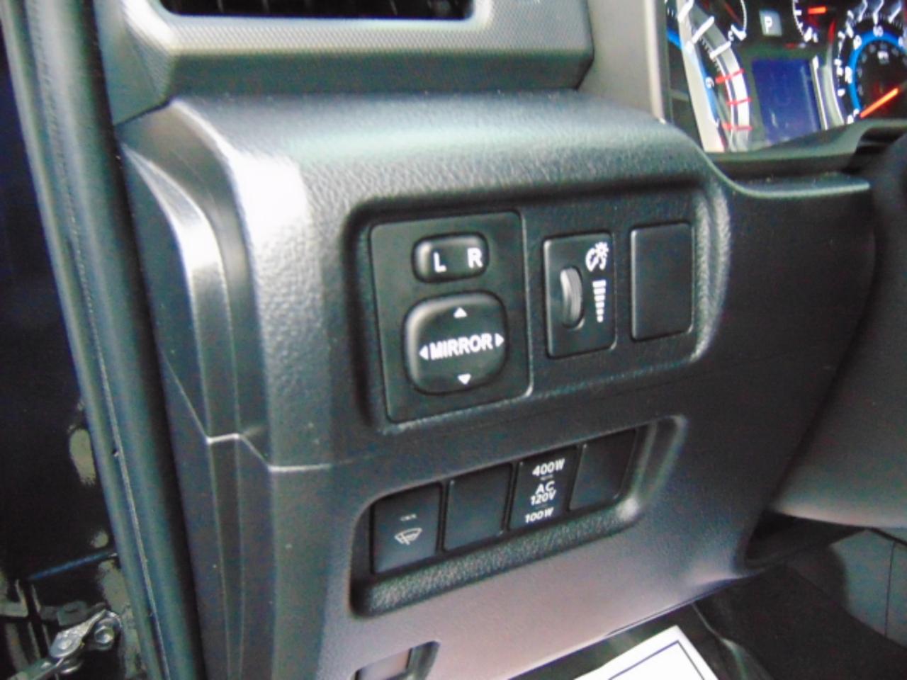 Toyota 4Runner SR5 4WD 2017