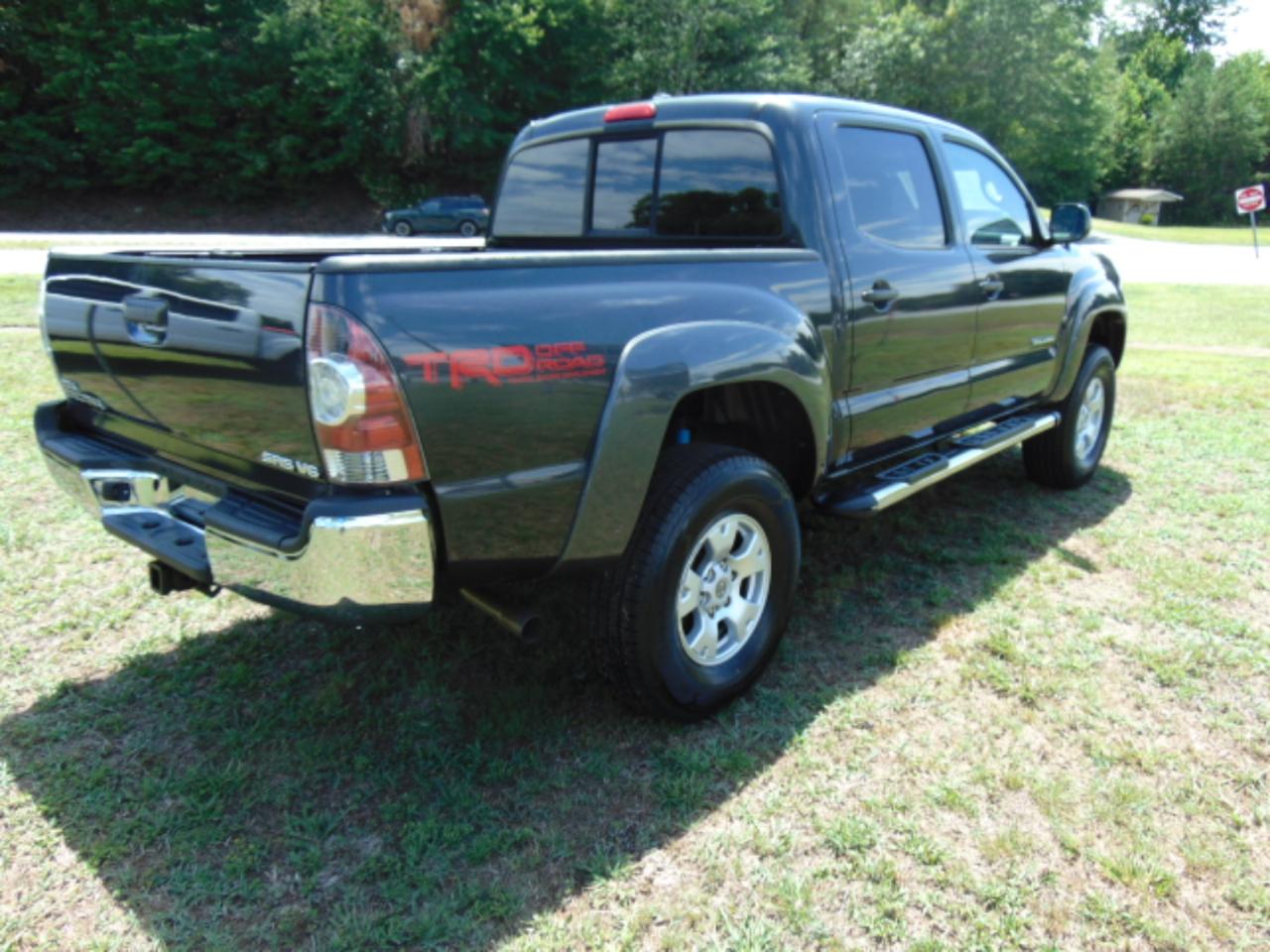 Toyota Tacoma Double Cab V6 4WD 2010