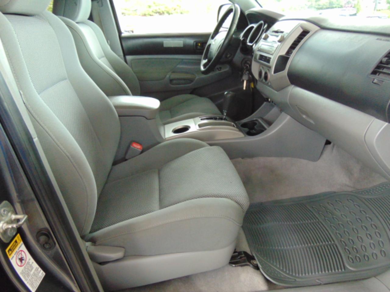 Toyota Tacoma Double Cab V6 4WD 2010