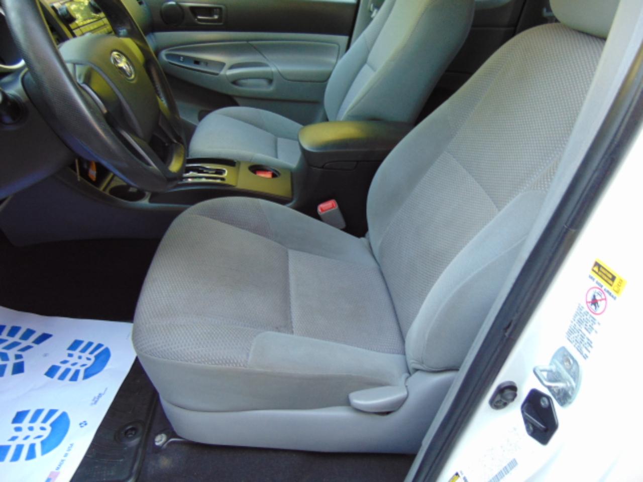 Toyota Tacoma Access Cab V6 Auto 4WD 2012
