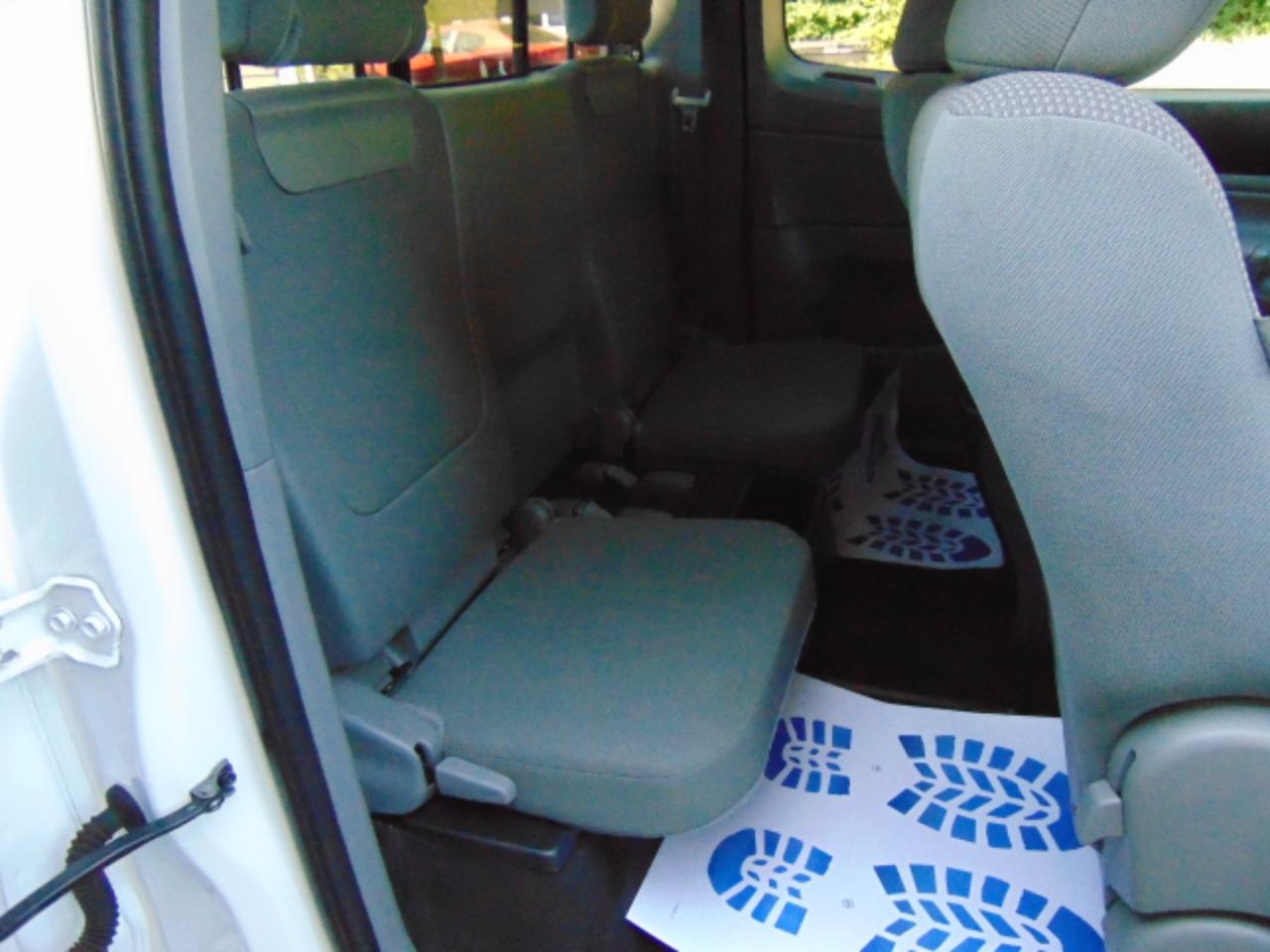 Toyota Tacoma Access Cab V6 Auto 4WD 2012