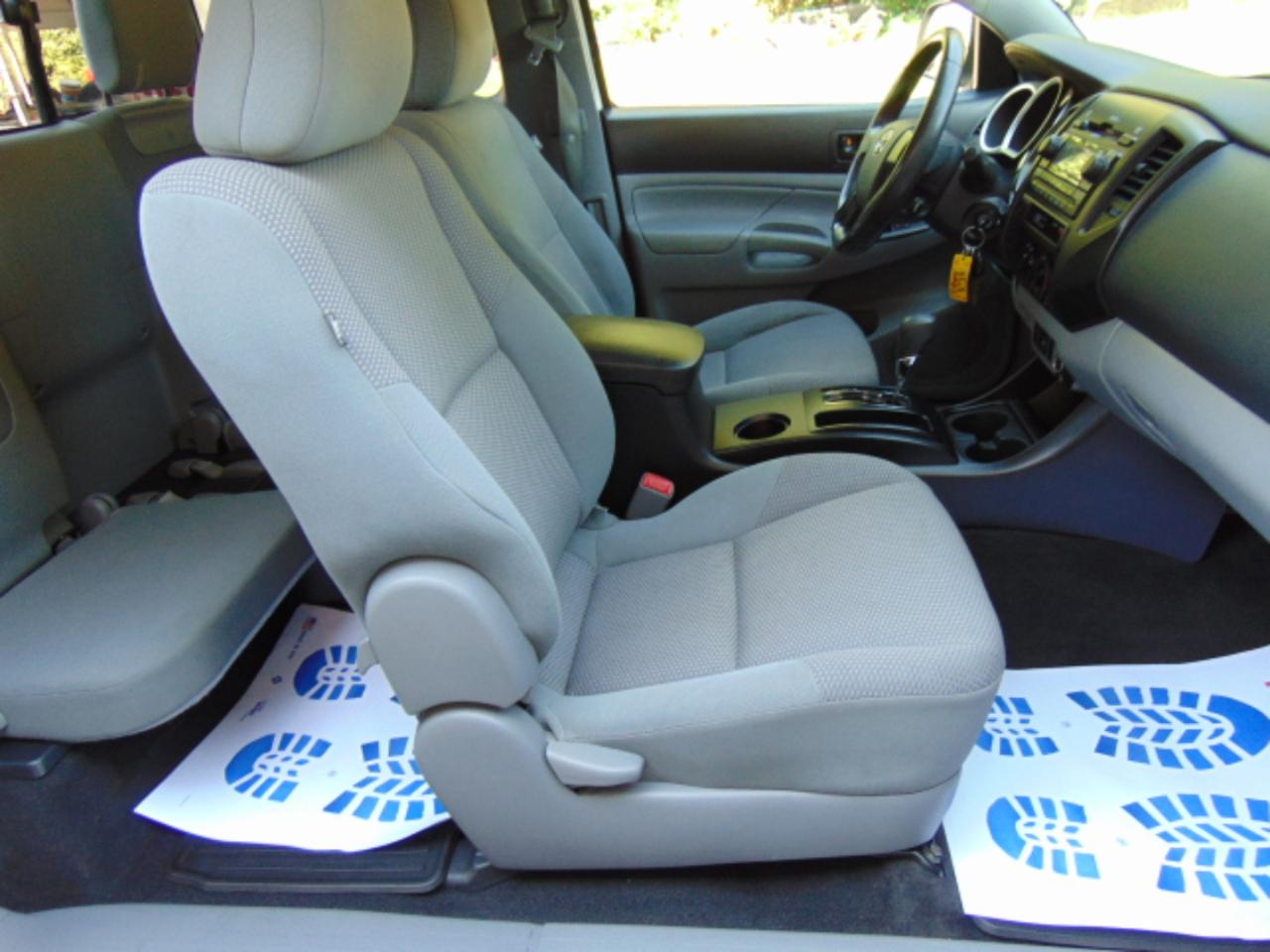 Toyota Tacoma Access Cab V6 Auto 4WD 2012