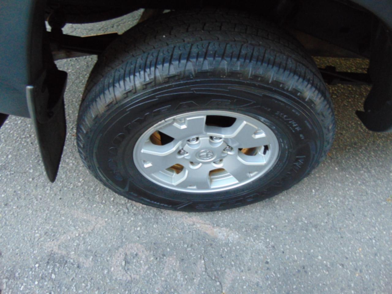 Toyota Tacoma Access Cab V6 Auto 4WD 2012