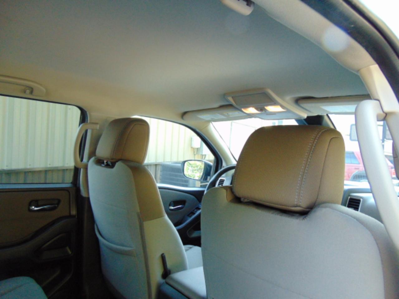 Nissan Frontier SV Crew Cab SWB 4WD 2022