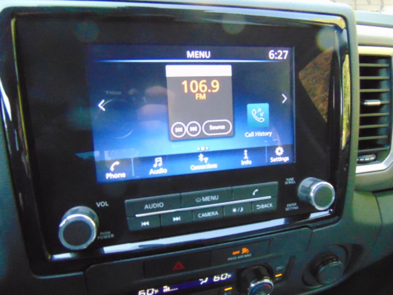 Nissan Frontier SV Crew Cab SWB 4WD 2022