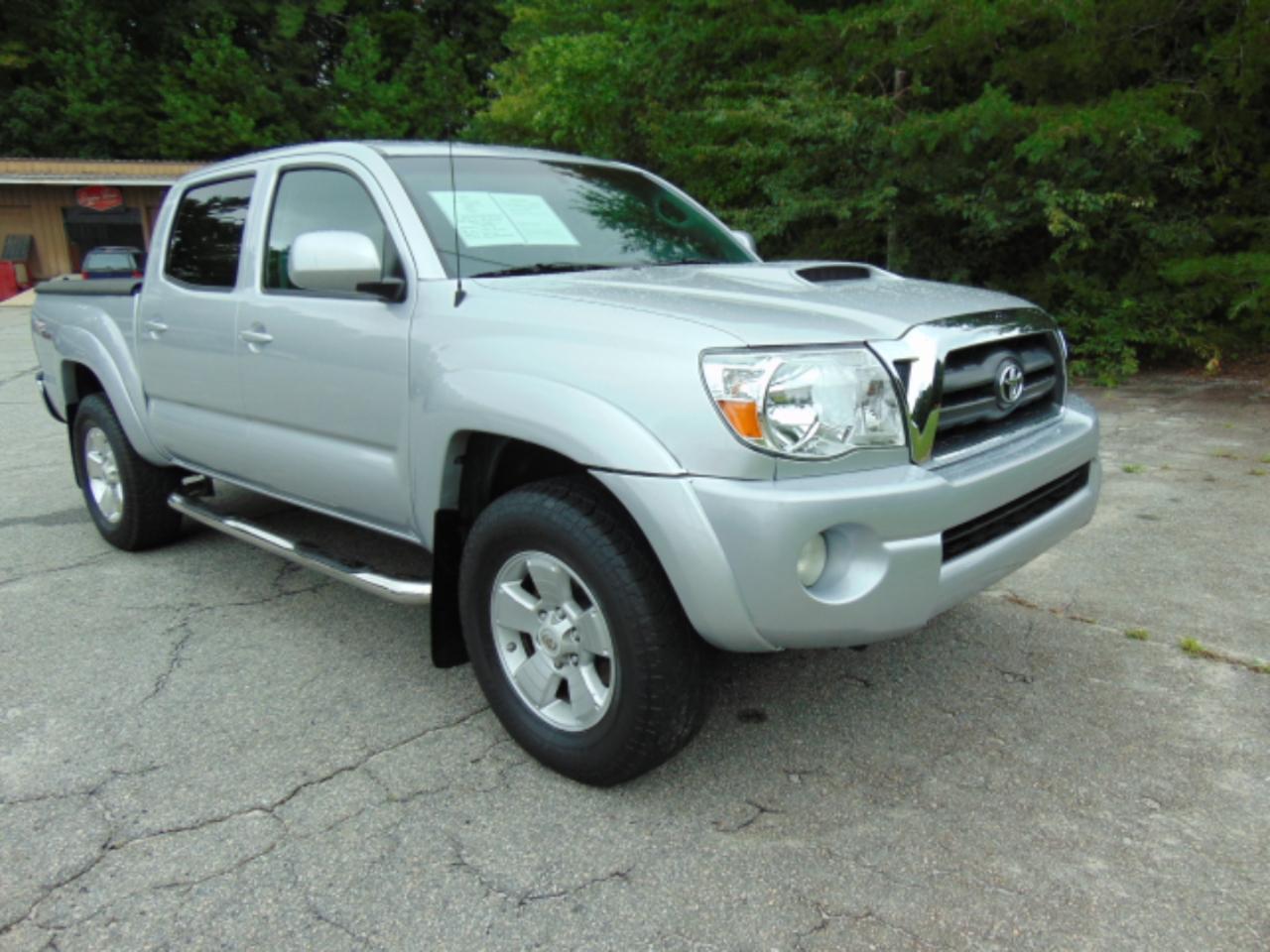 Toyota Tacoma PreRunner Double Cab V6 Auto 2WD 2009