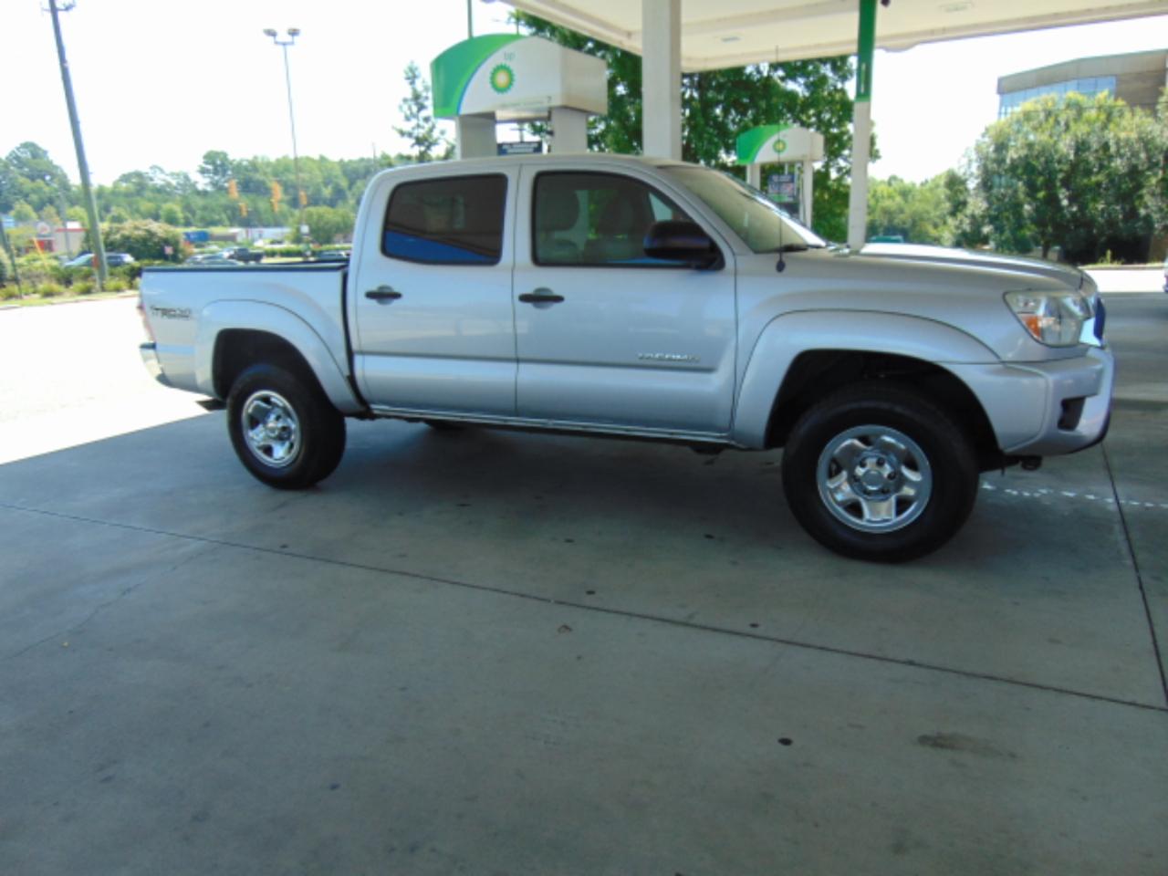 Toyota Tacoma Double Cab V6 4WD 2013
