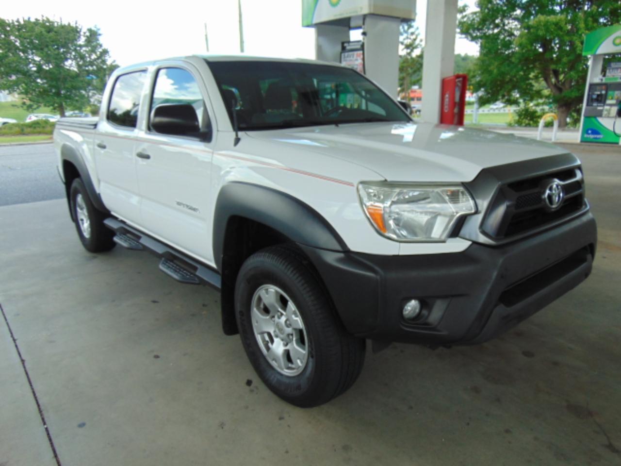 Toyota Tacoma Double Cab V6 5AT 4WD 2014