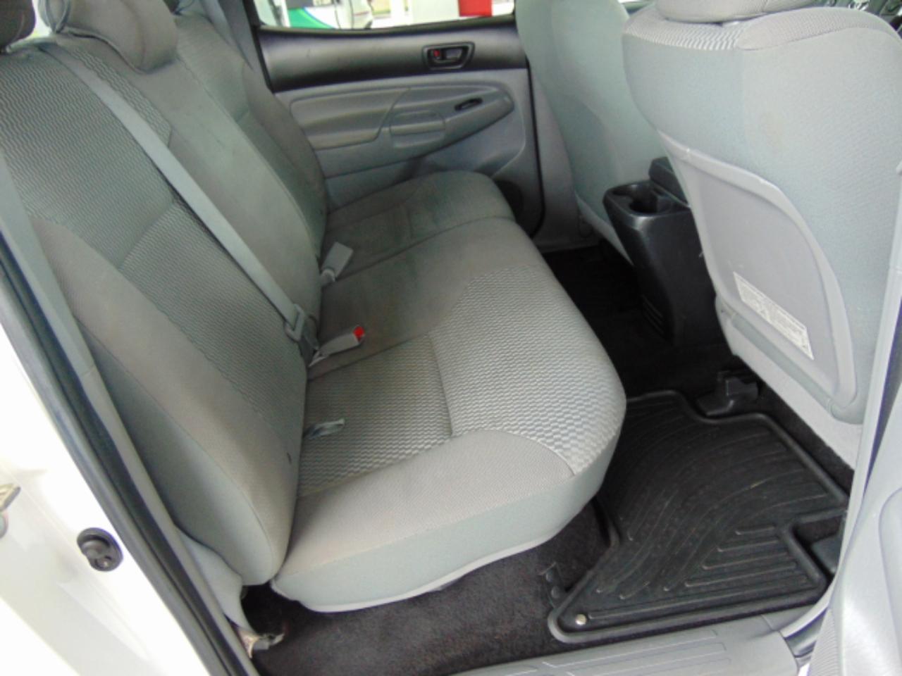 Toyota Tacoma Double Cab V6 5AT 4WD 2014