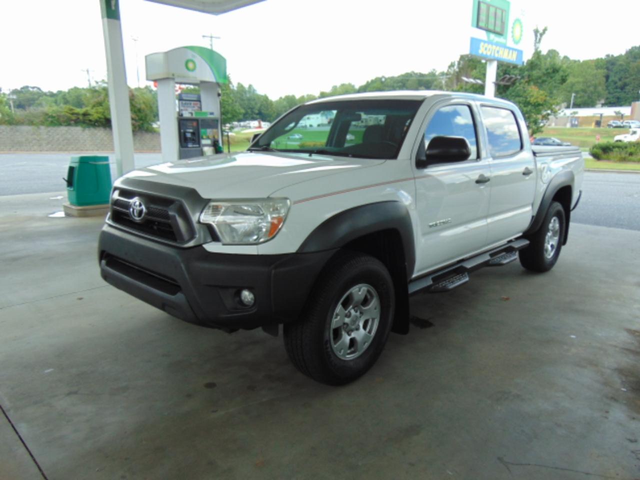 Toyota Tacoma Double Cab V6 5AT 4WD 2014