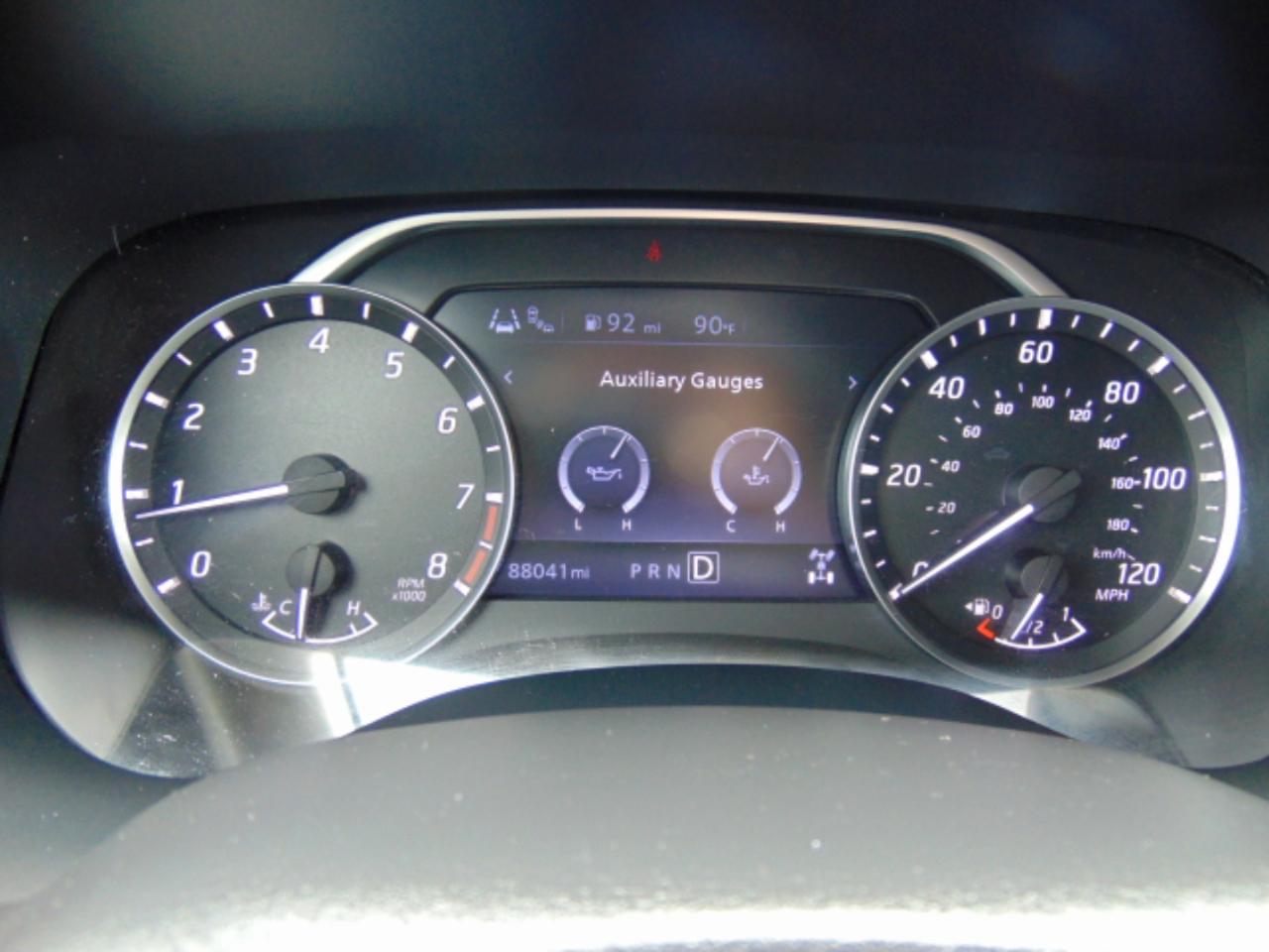 Nissan Frontier SV Crew Cab 4WD 2022